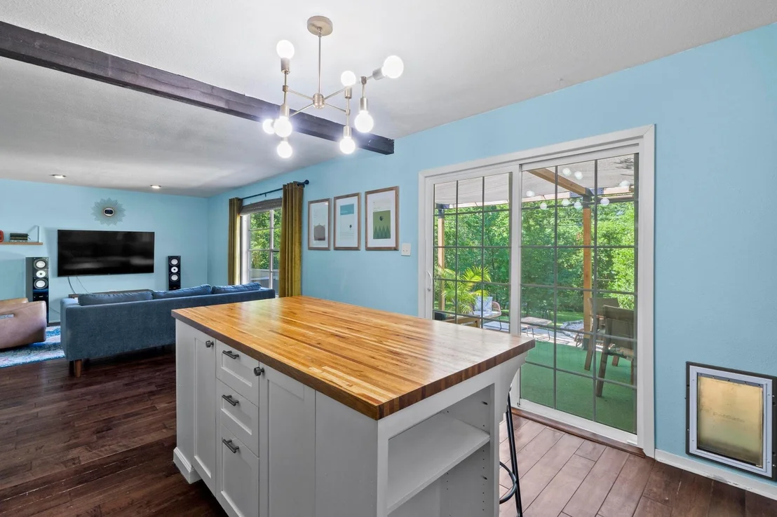 Photo of 5105 Stone Gate DR