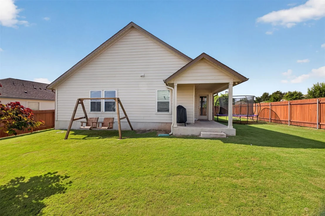 Photo of 1009 Bright Star CV