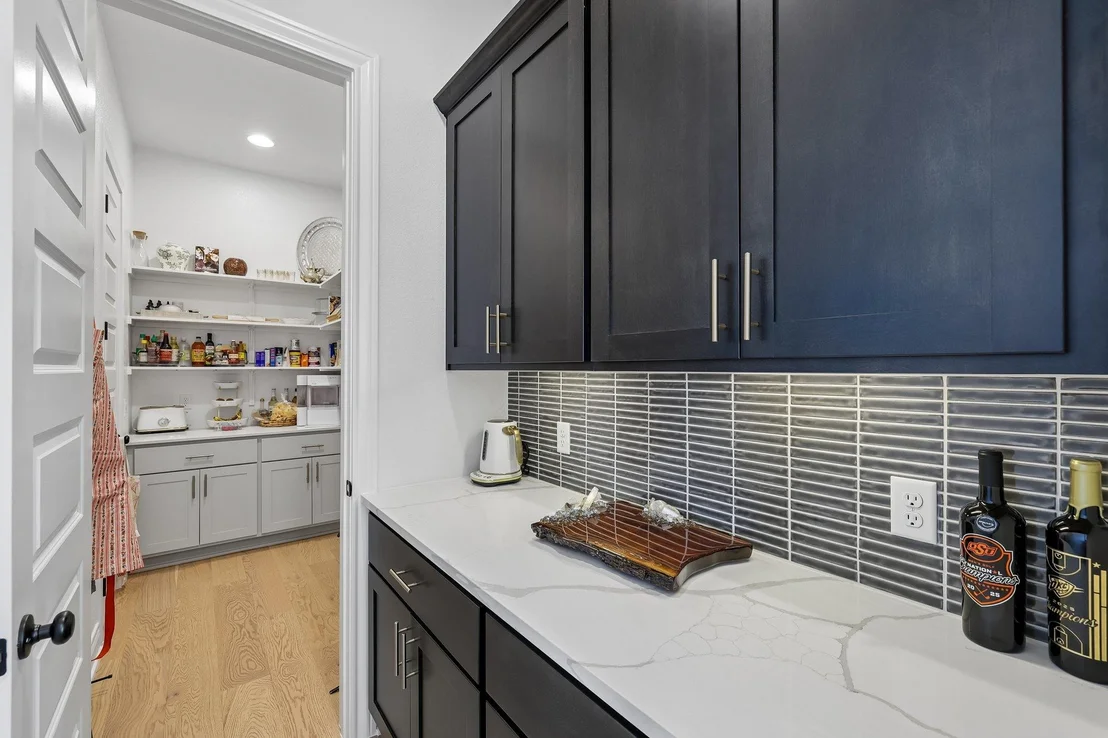 Photo of 130 Firethorn LOOP