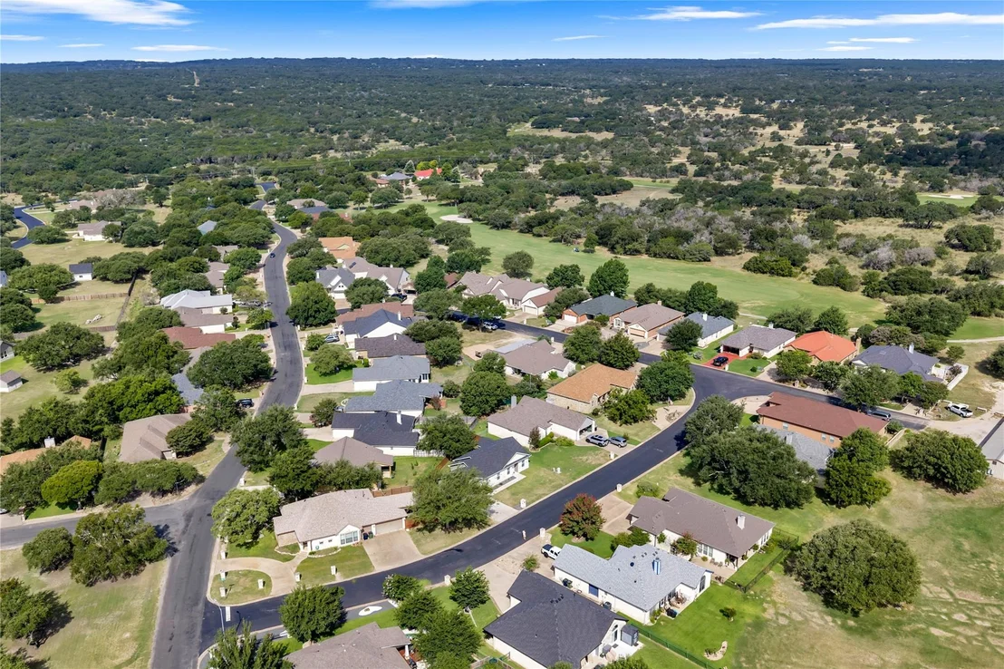 Photo of 102 Fox CIR