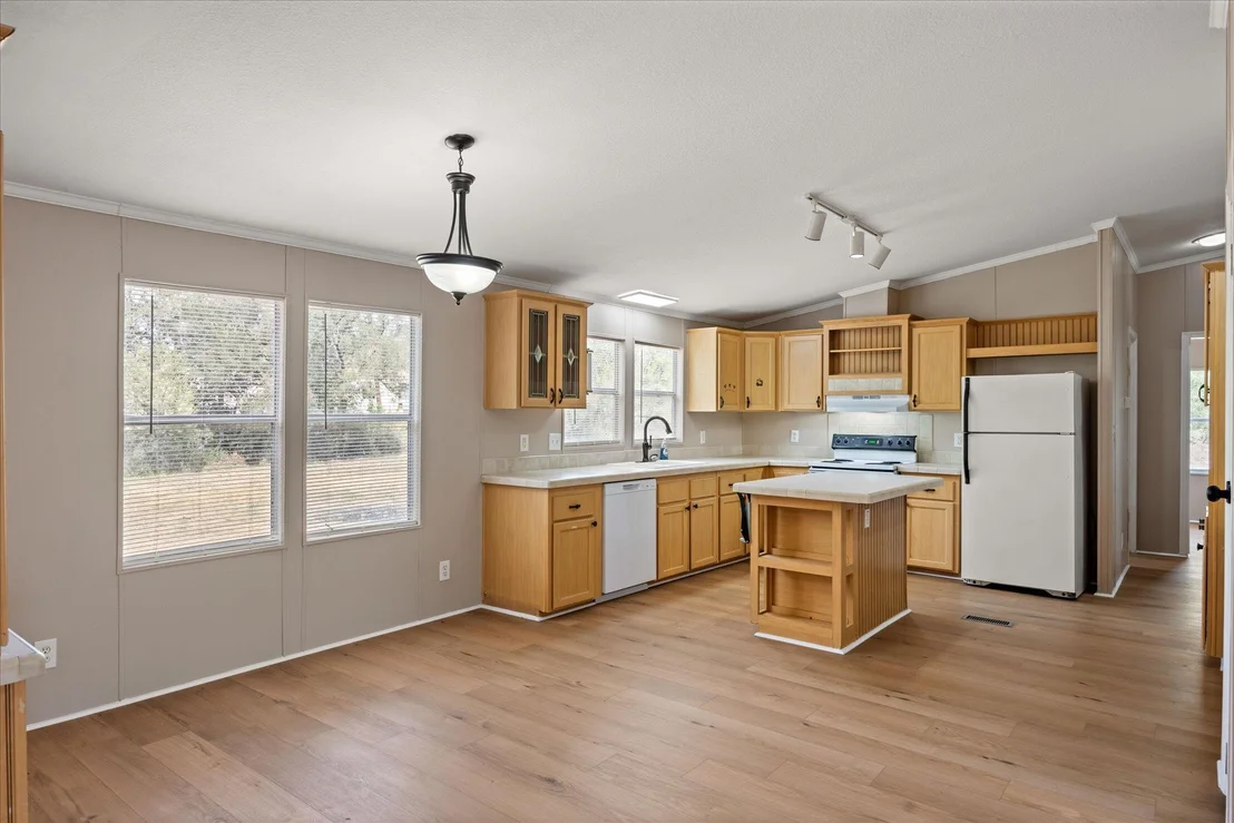 Photo of 411 Texas Oak DR