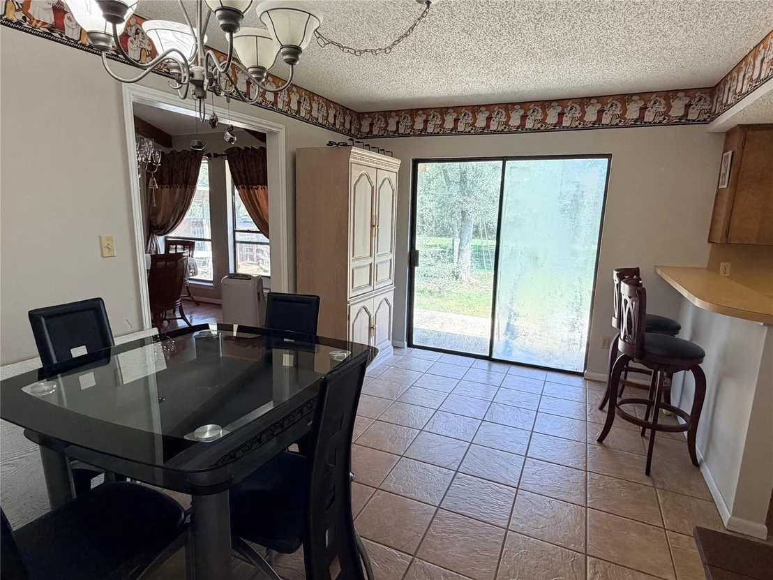 Photo of 2800 Robin RD