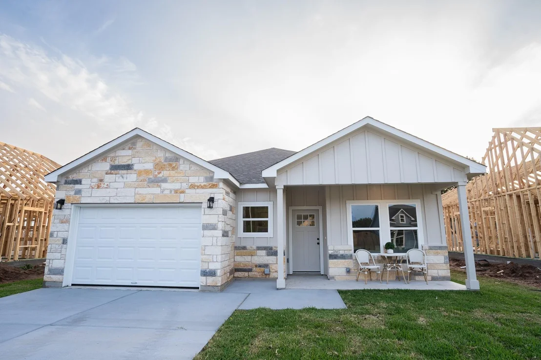 Photo of 307 String Prairie WAY