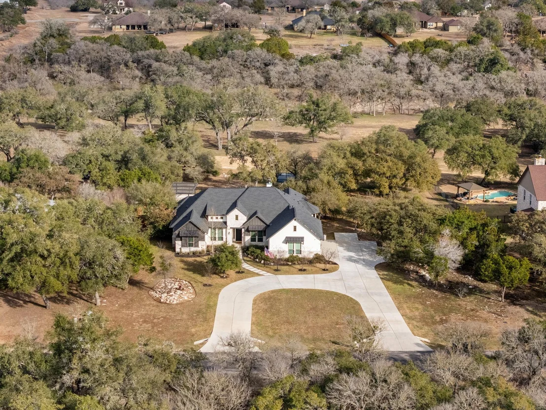 Photo of 901 Clark CV