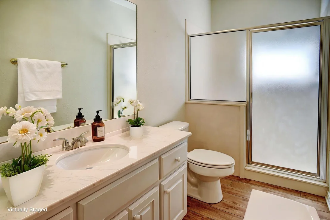 Photo of 128 Moku Manu DR