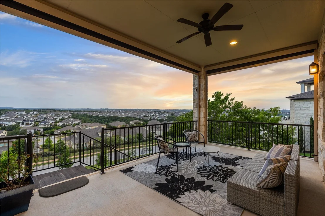 Photo of 412 Lindale CV