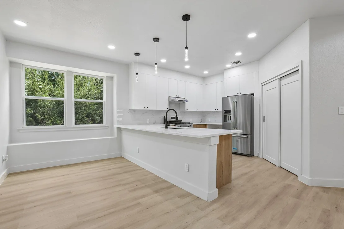 Photo of 12717 Lee Park LN