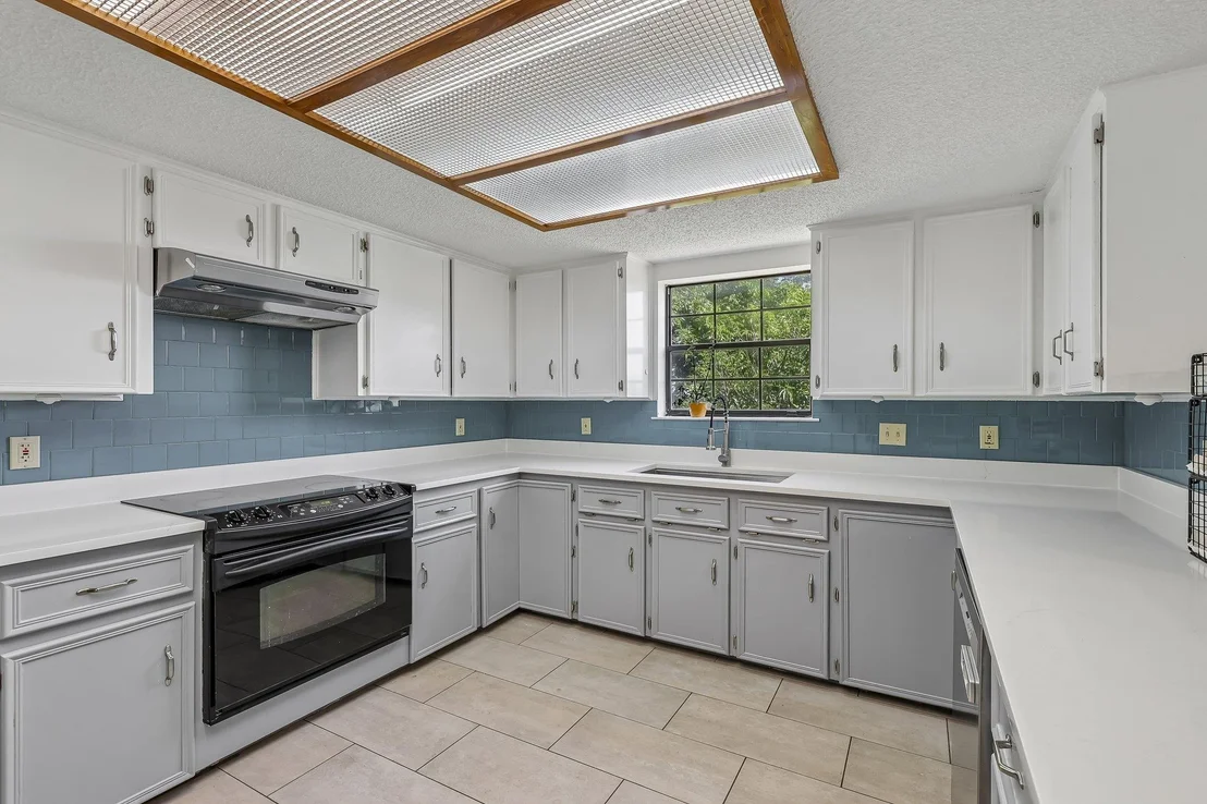 Photo of 504 Perkins ST