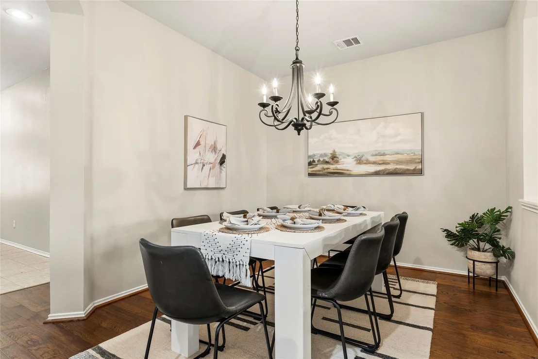 Photo of 11512 Shadow Creek DR