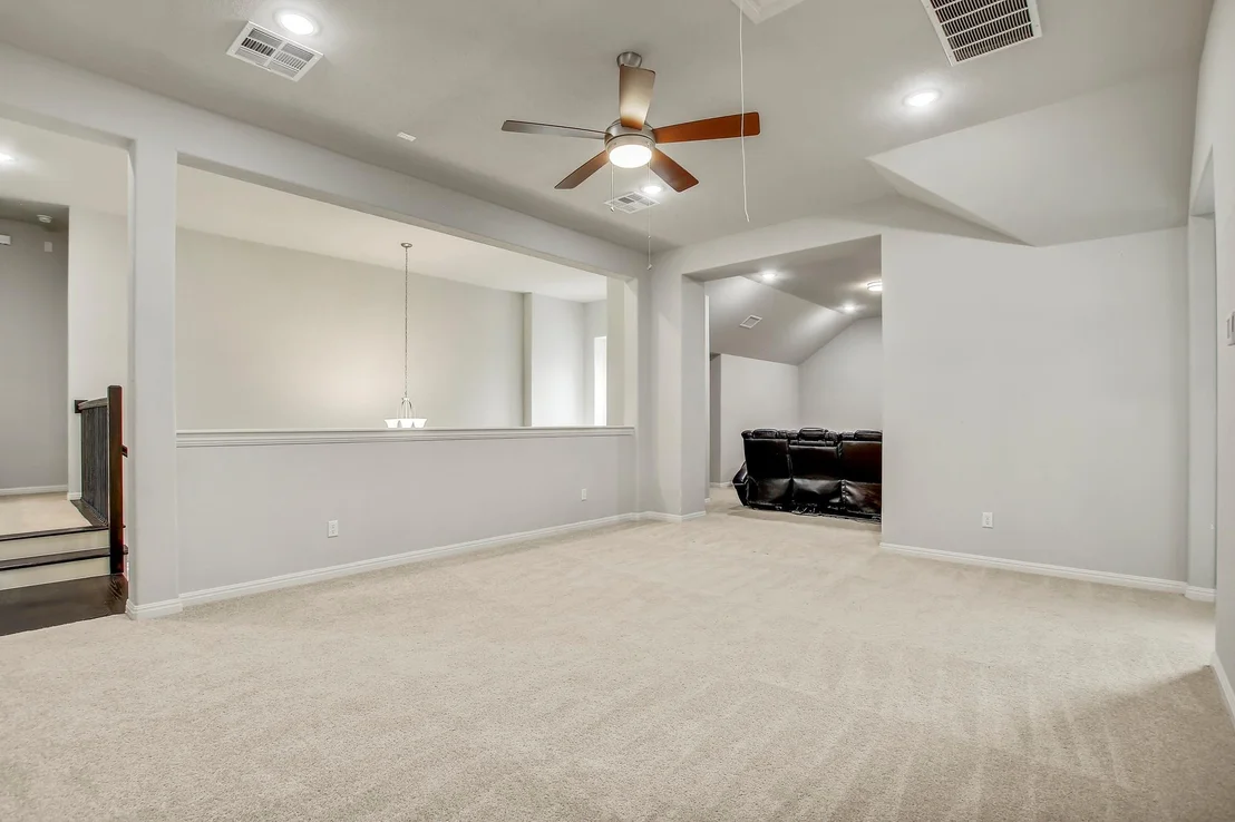 Photo of 525 Houston LOOP