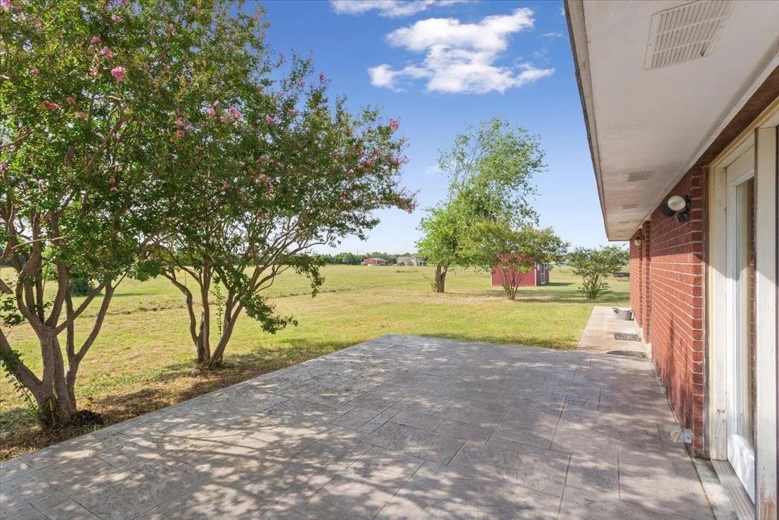 Photo of 2465 Old Waco RD