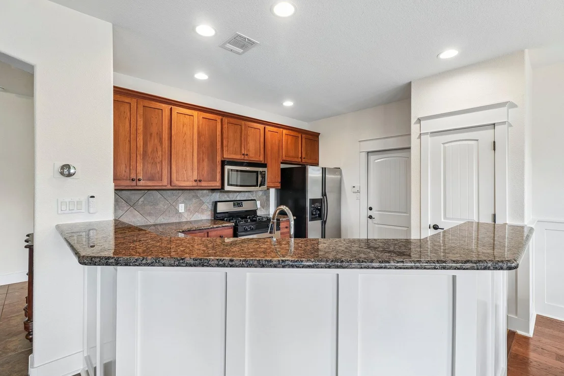 Photo of 6805 Lantern View DR