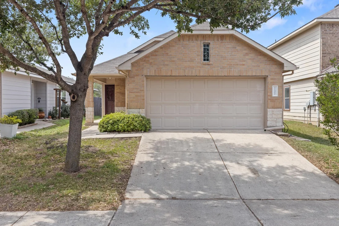 Photo of 11400 Ashbrook DR