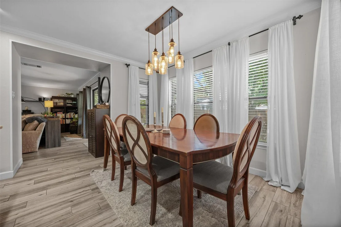 Photo of 1187 Forest Bluff TRL