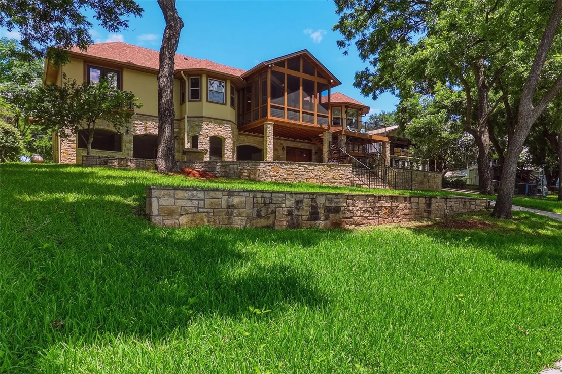 Photo of 1200 Long Mountain DR