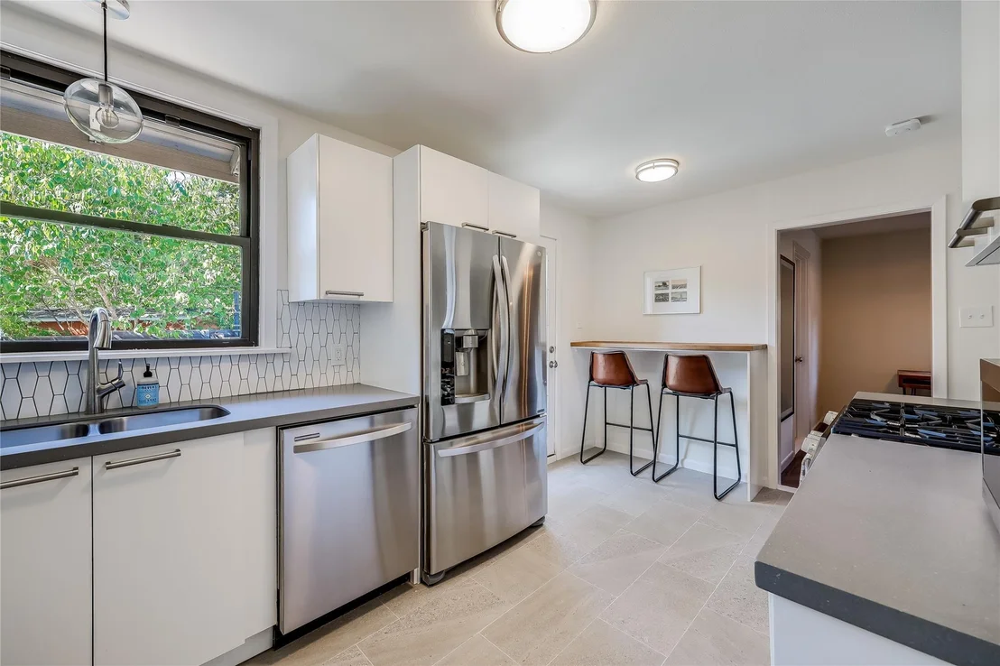 Photo of 5202 Knight CIR