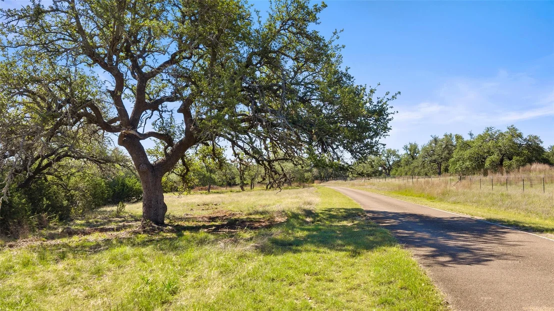Photo of 6590 US 290