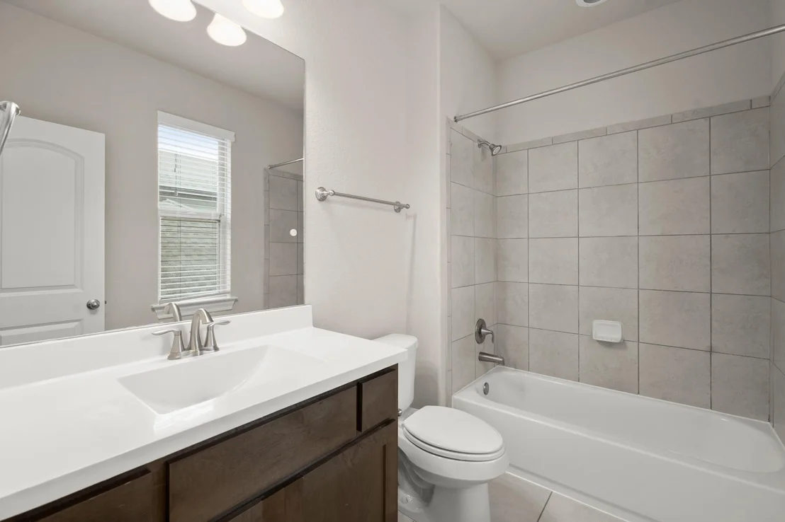 Photo of 442 Jacksdaw DR