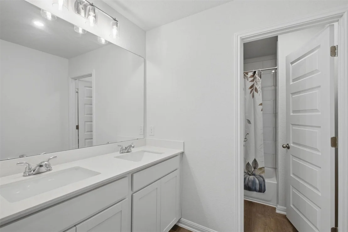 Photo of 109 Charro CT