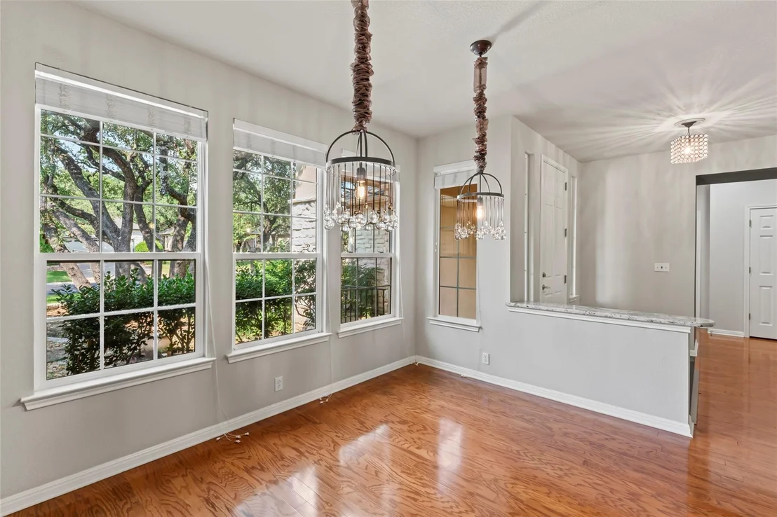 Photo of 105 Saddle TRL