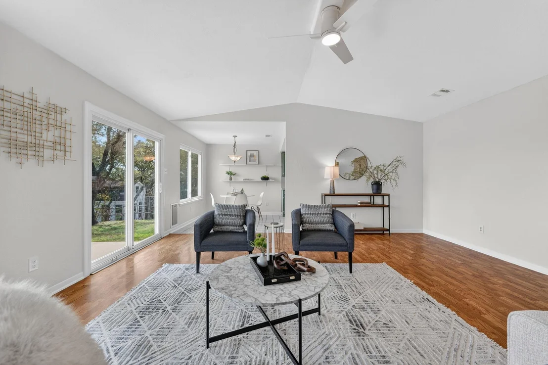 Photo of 8110 Pinto PATH