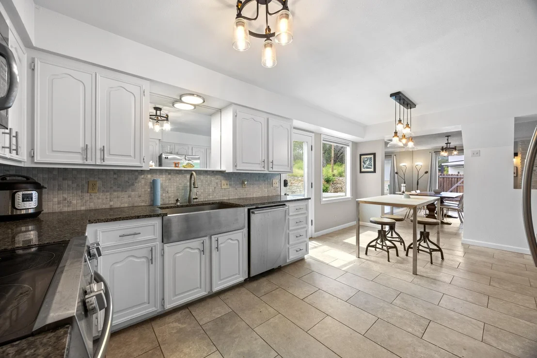 Photo of 13207 Mansfield DR