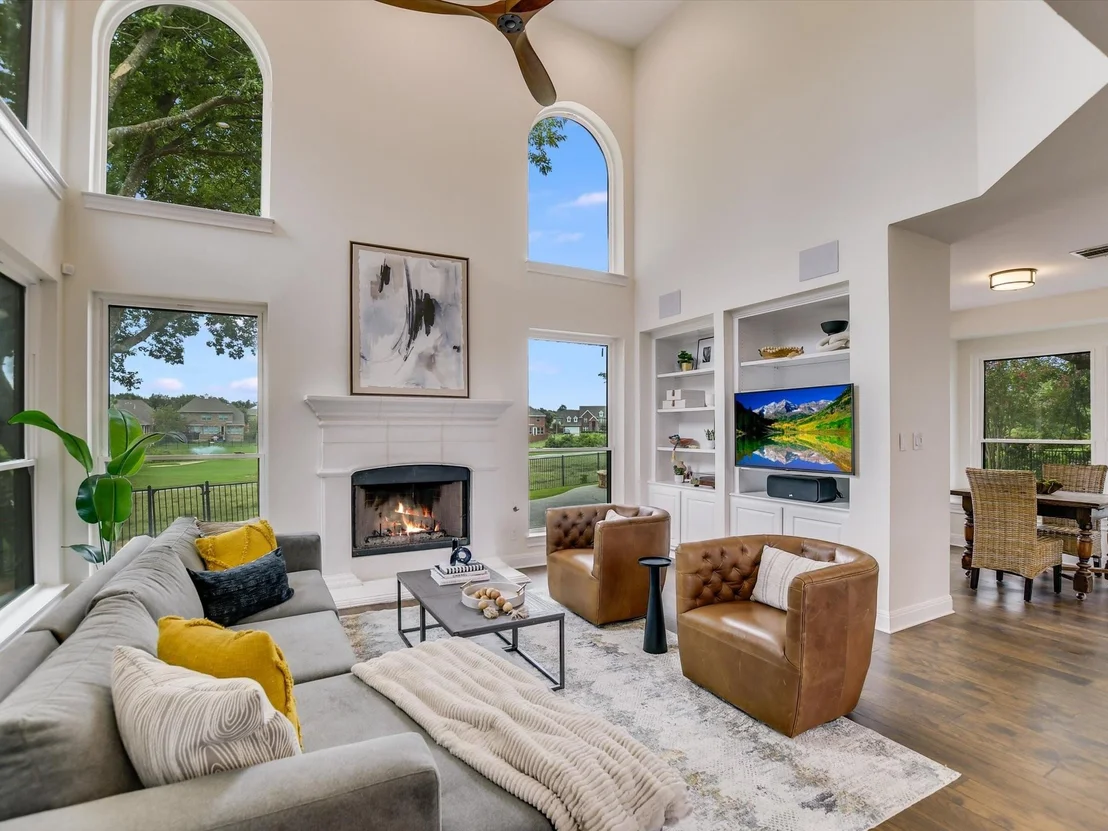Photo of 2222 Hamlet CIR