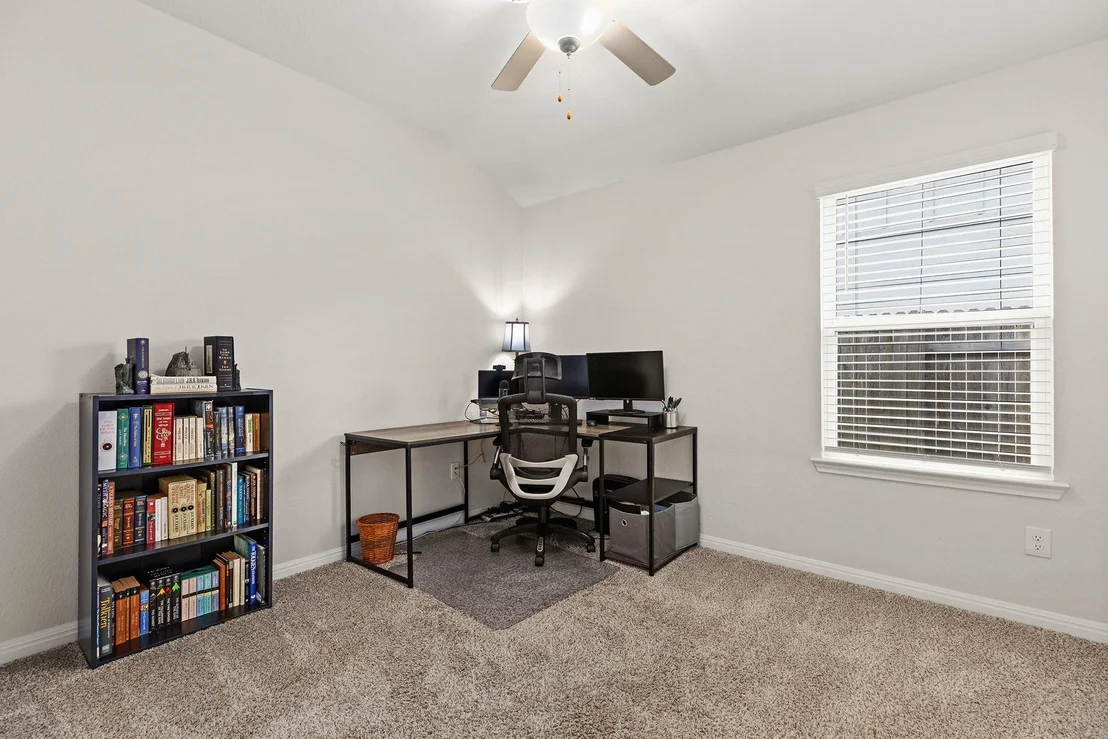 Photo of 934 Main ST