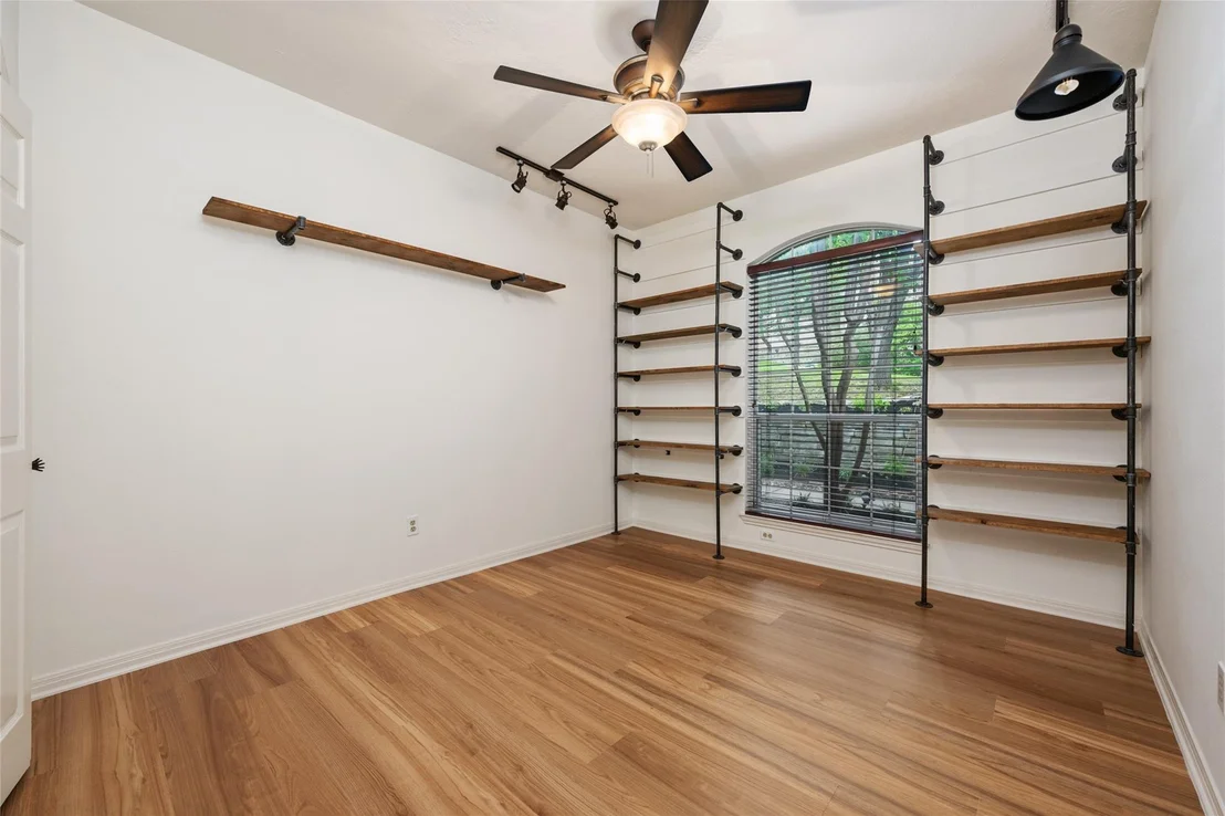 Photo of 3608 Rip Ford DR