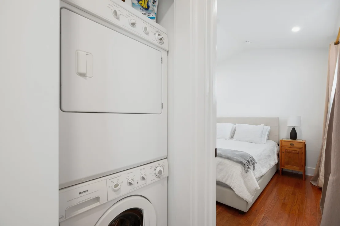 Photo of 2109 Travis Heights BLVD