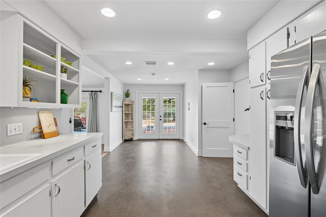 Photo of 3003 Burleson RD