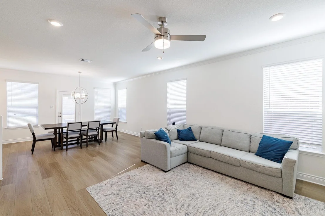 Photo of 4641 Alfano LOOP
