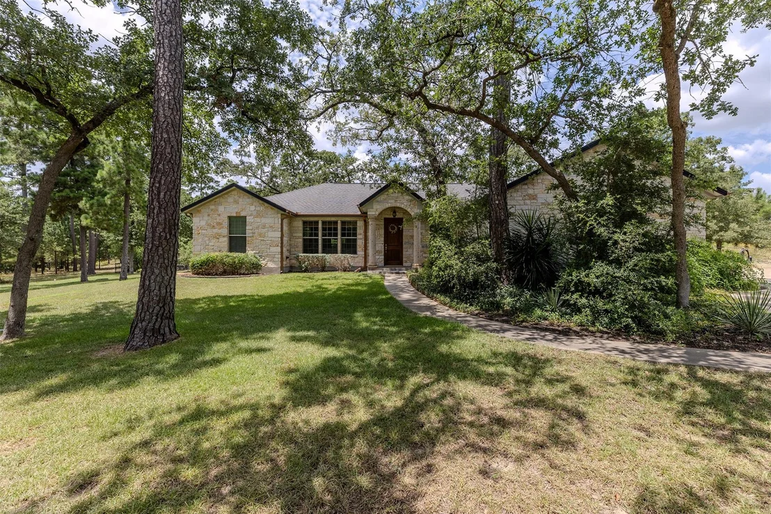 Photo of 176 Cassel WAY