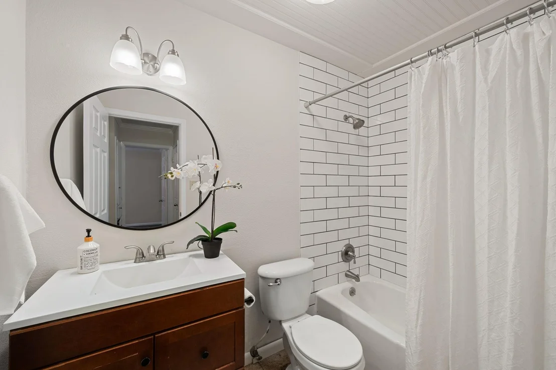 Photo of 2702 Parker DR