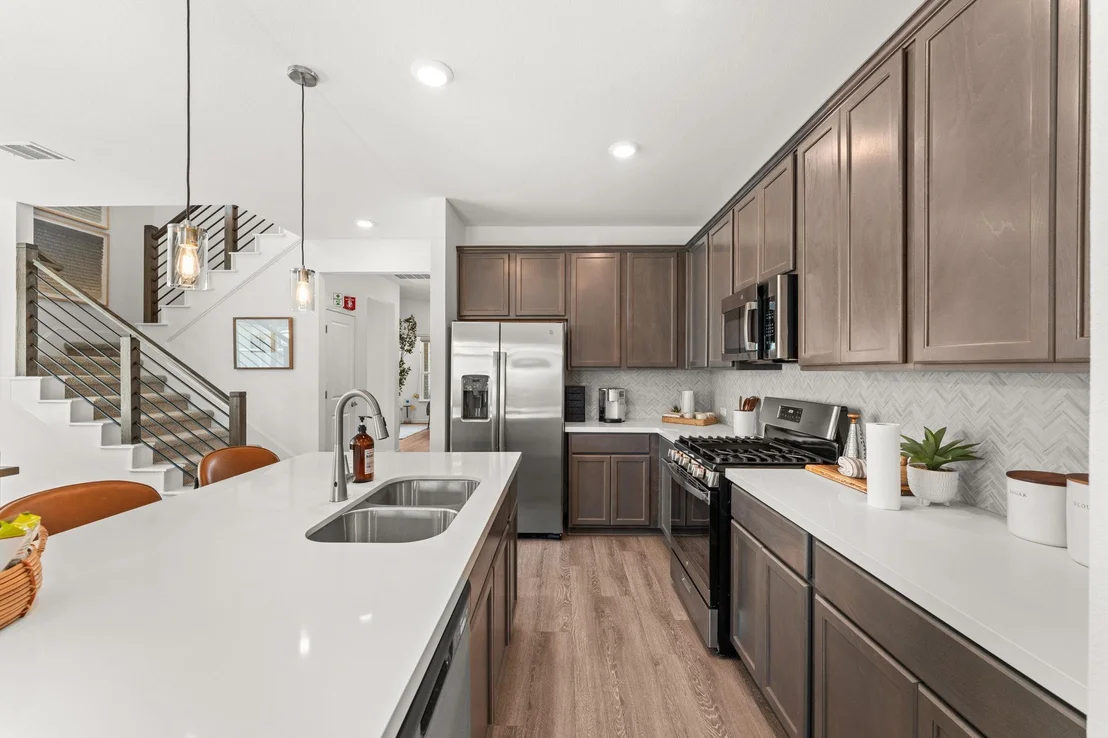 Photo of 6512 Velvet Leaf LN