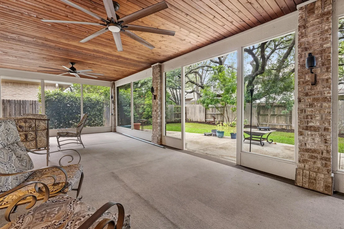 Photo of 905 Brighton Bend LN