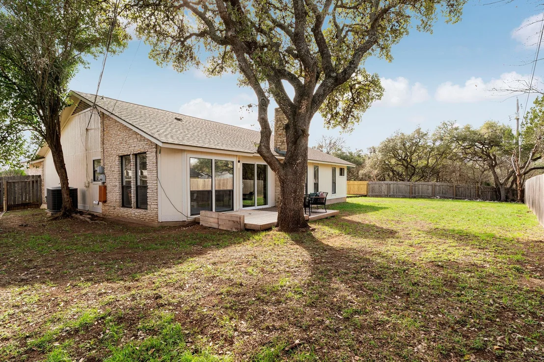 Photo of 4911 White Elm DR