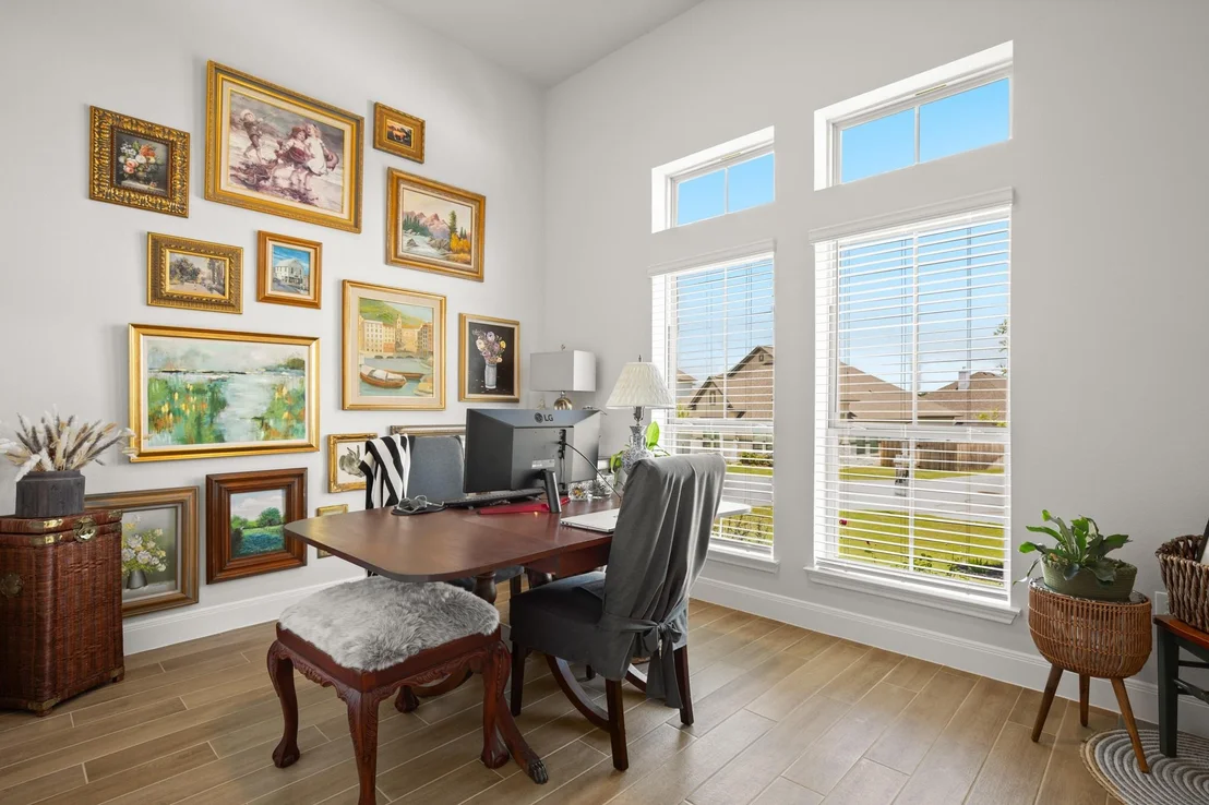 Photo of 147 Epoch DR