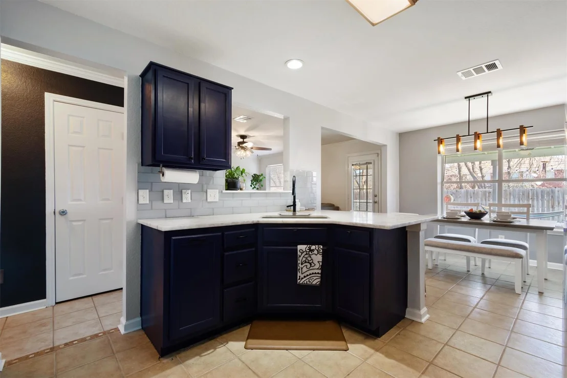 Photo of 2612 Georgian DR