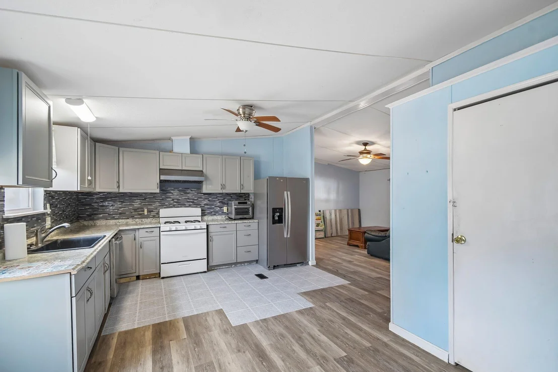Photo of 664 Hidden Oaks DR