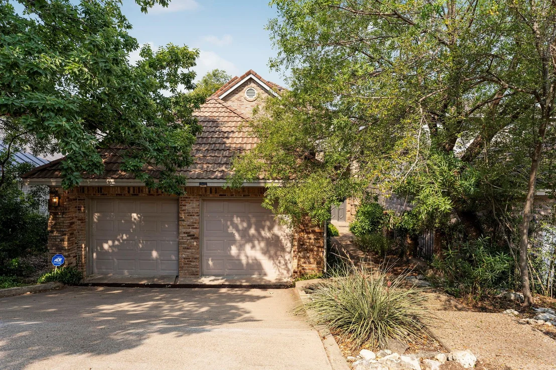 Photo of 5914 N West PL