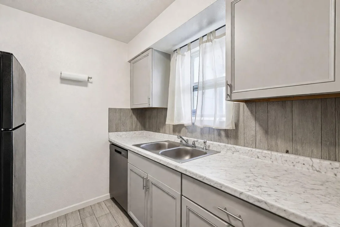 Photo of Unit AB at 200 Monterrey ST