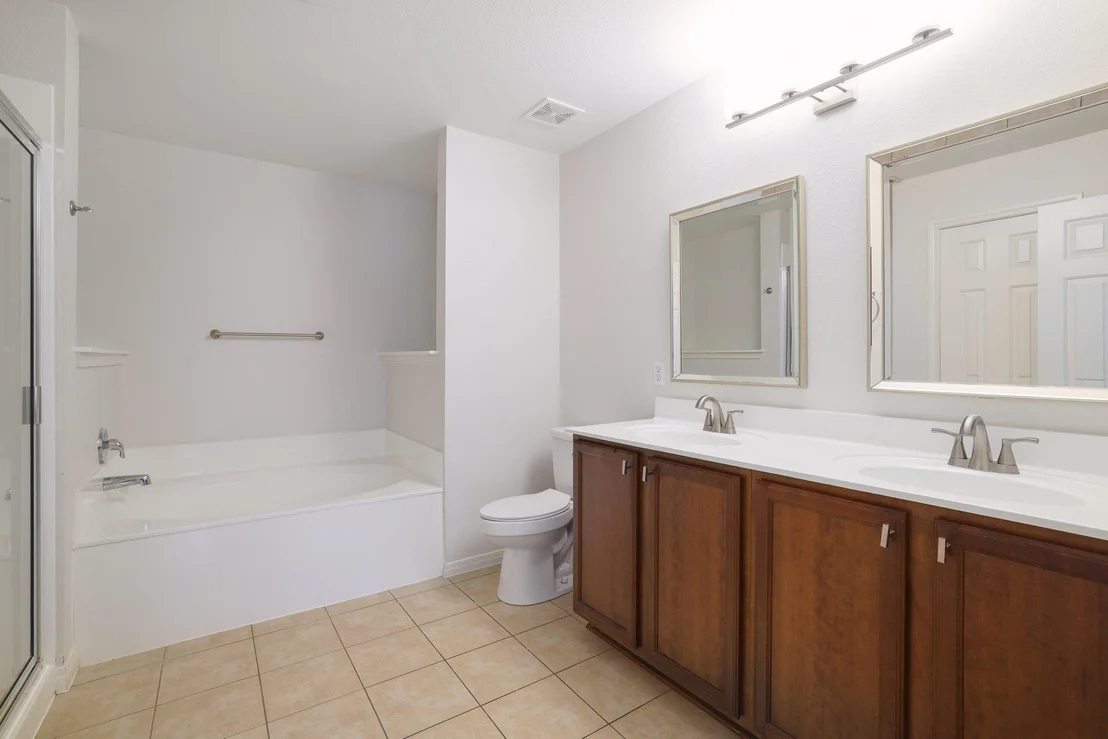 Photo of Unit 2102 at 700 Mandarin Flyway