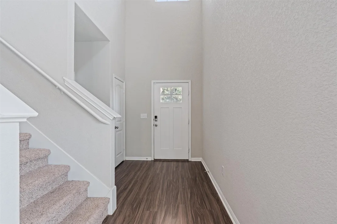 Photo of 429 Dubina Ave