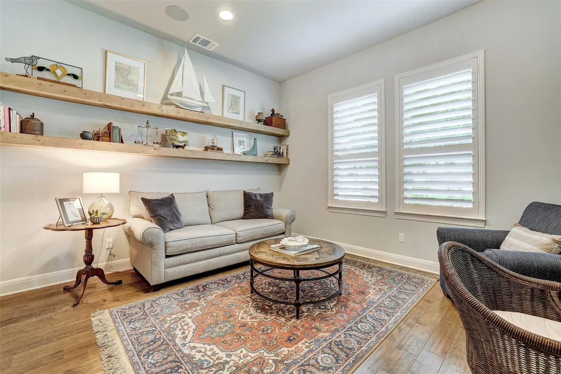 Photo of 400 Canyon View RD