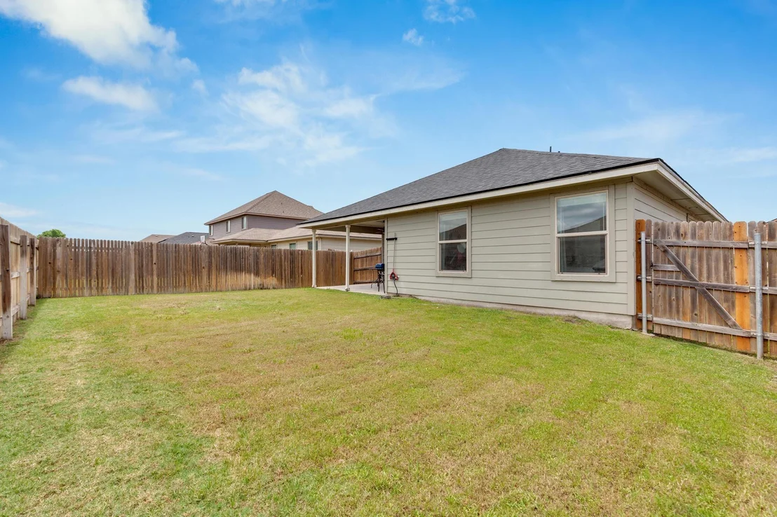 Photo of 119 Beth Ann LOOP