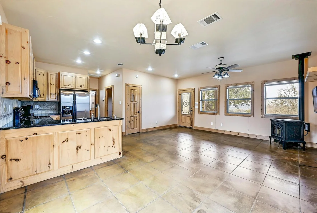 Photo of 211 Summit Ridge RD