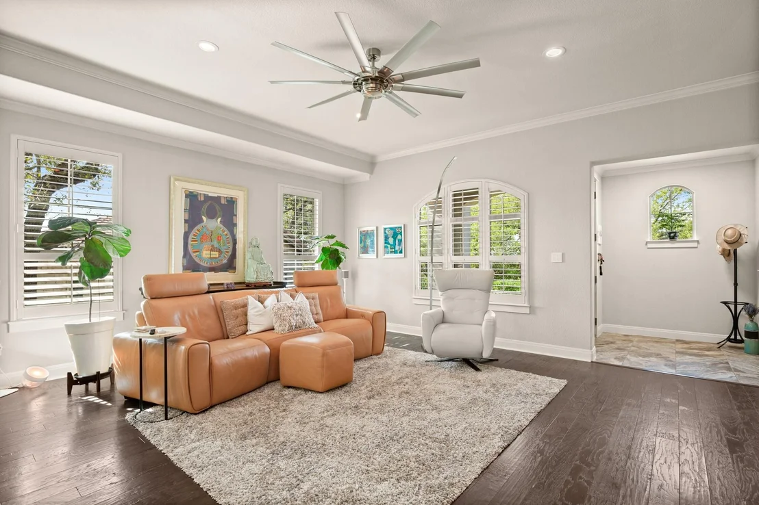Photo of 15013 Falconhead Grove LOOP