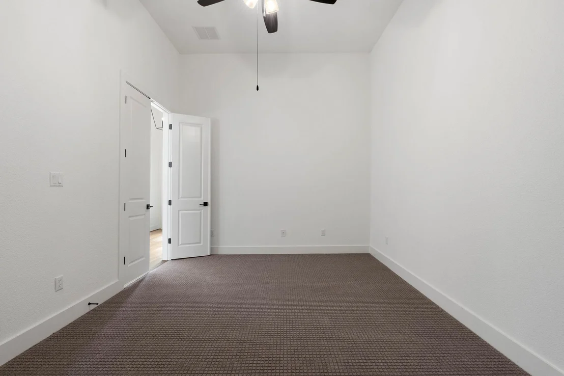 Photo of 586 Two Creeks LN