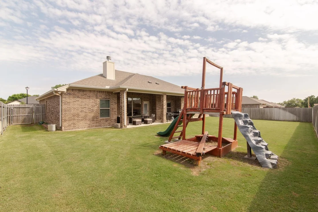 Photo of 3409 Long Fellow DR